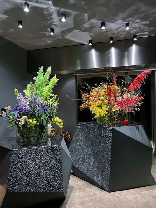 在武漢，他打造了一座治愈系花藝博物館 以高定花禮傳遞溫度，用專業教學培育行業新星